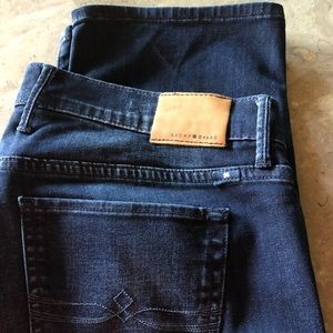 🍀Lucky Brand Like-New Straight Leg Jeans